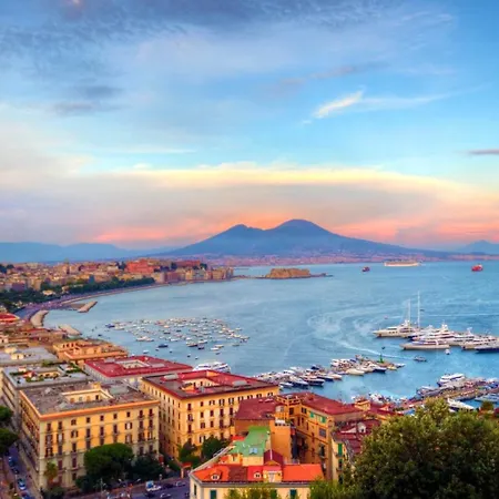 Your Wide Place - Min 31 Days Naples